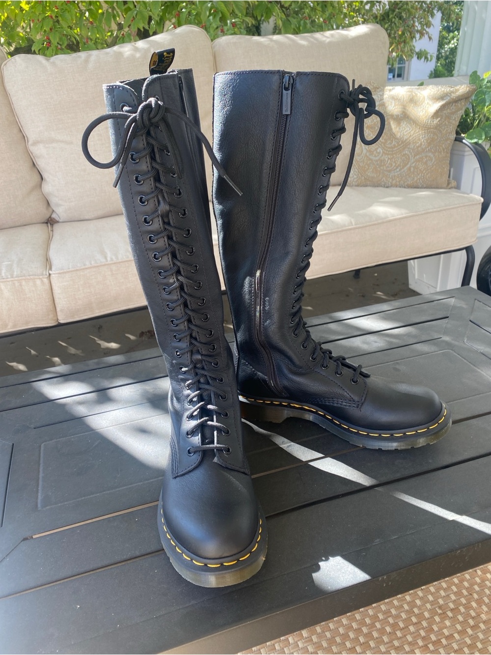 Dr. Martens 1860 20 Eye Knee High Women’s sz 9 NWOT